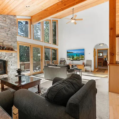 The Wildwood Lodge